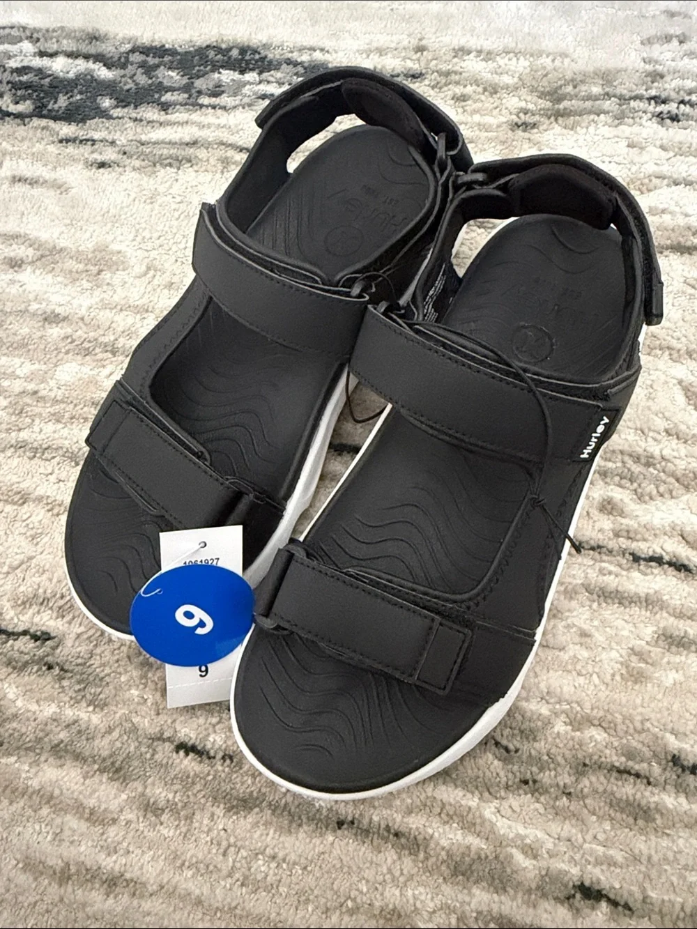 Hurley Black White Mens Strap Sandals Athletic Sandal for men size 13 or Size 9